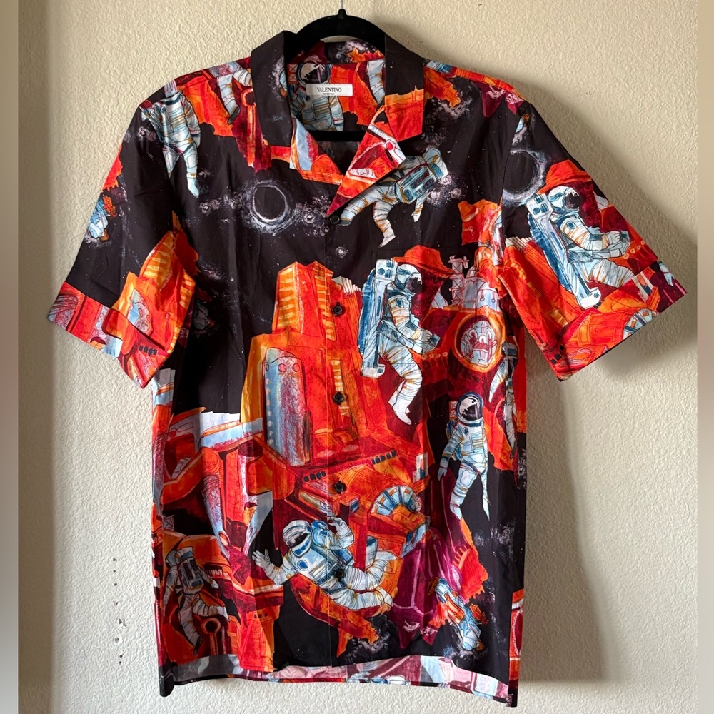 Valentino Garavani Men’s Sz 44 Black & Orange Astronaut Print Button Down Shirt